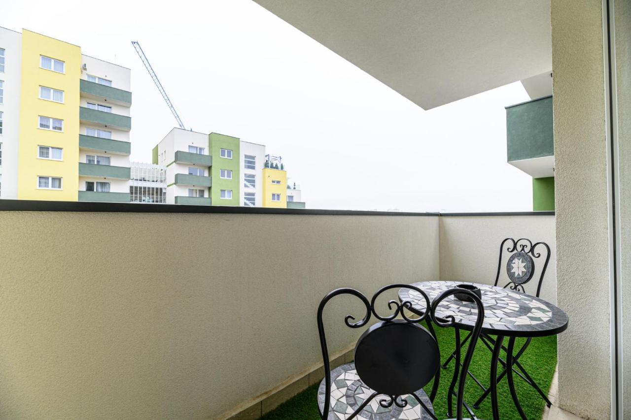 Green Wood Apartment Brașov Exterior foto